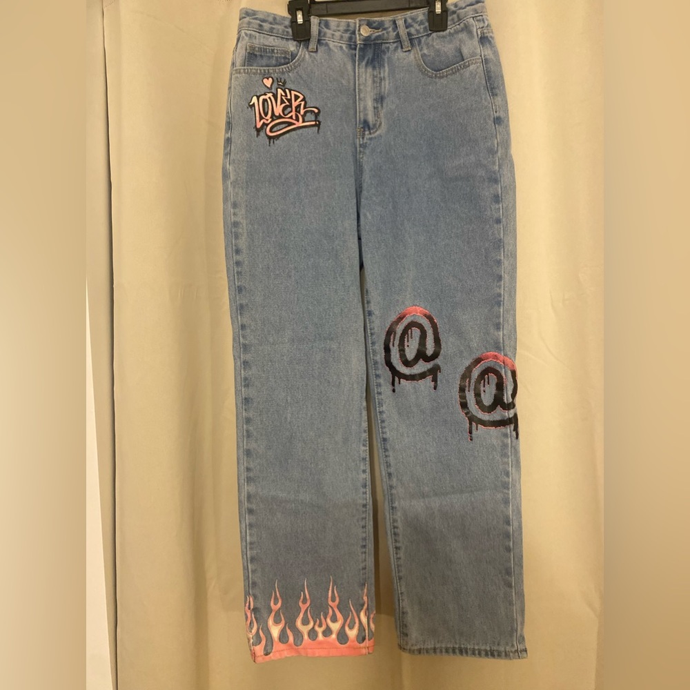 Adika picture jeans